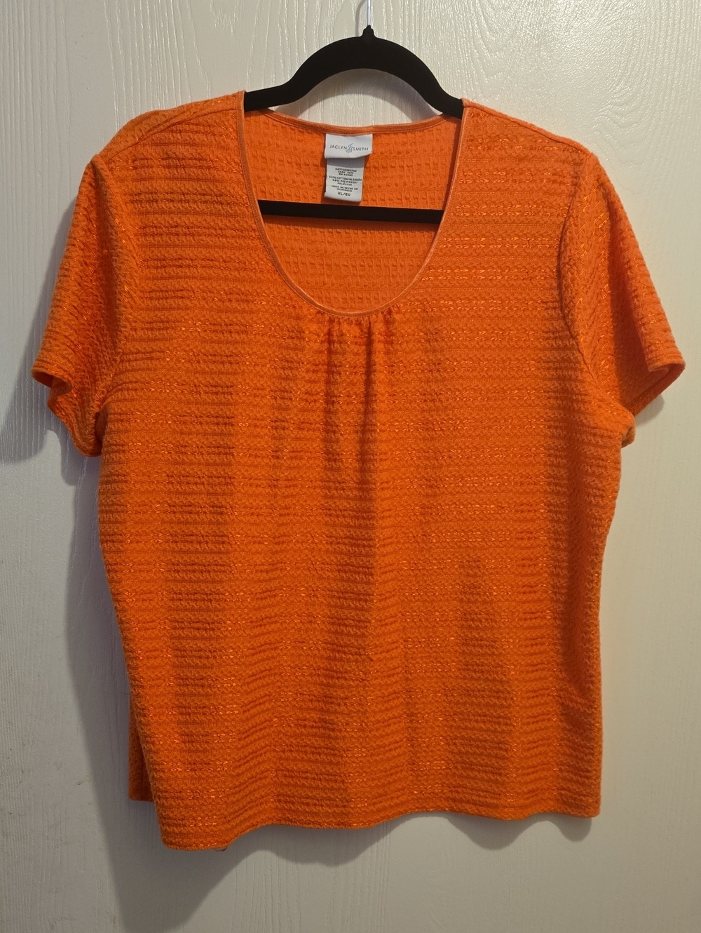 Jaclyn Smith Vibrant Orange Short Sleeve Knit Top  L44